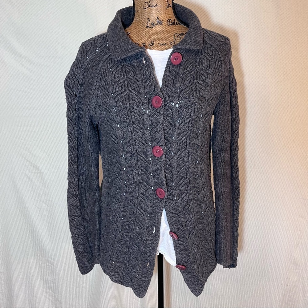 Heather B. Charcoal Grey Leaf Knit Cardigan Sweater Scalloped Hem Large
